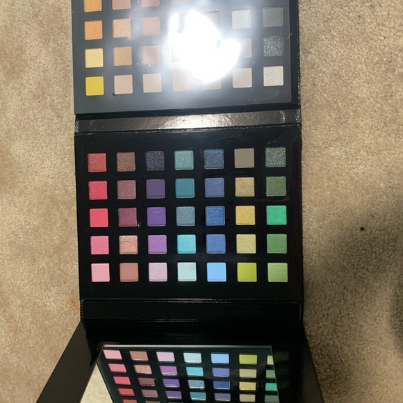 Sephora Color anthology eyeshadow palette - Picture 2 of 4